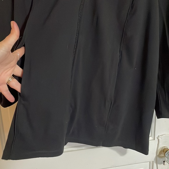 Lightweight jacket - Picture 3 of 5